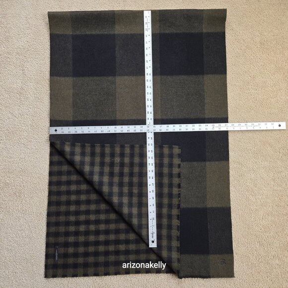 NWOT Banana Republic Wool Scarf Reversible Checks Black & Green Thick - Picture 2 of 13